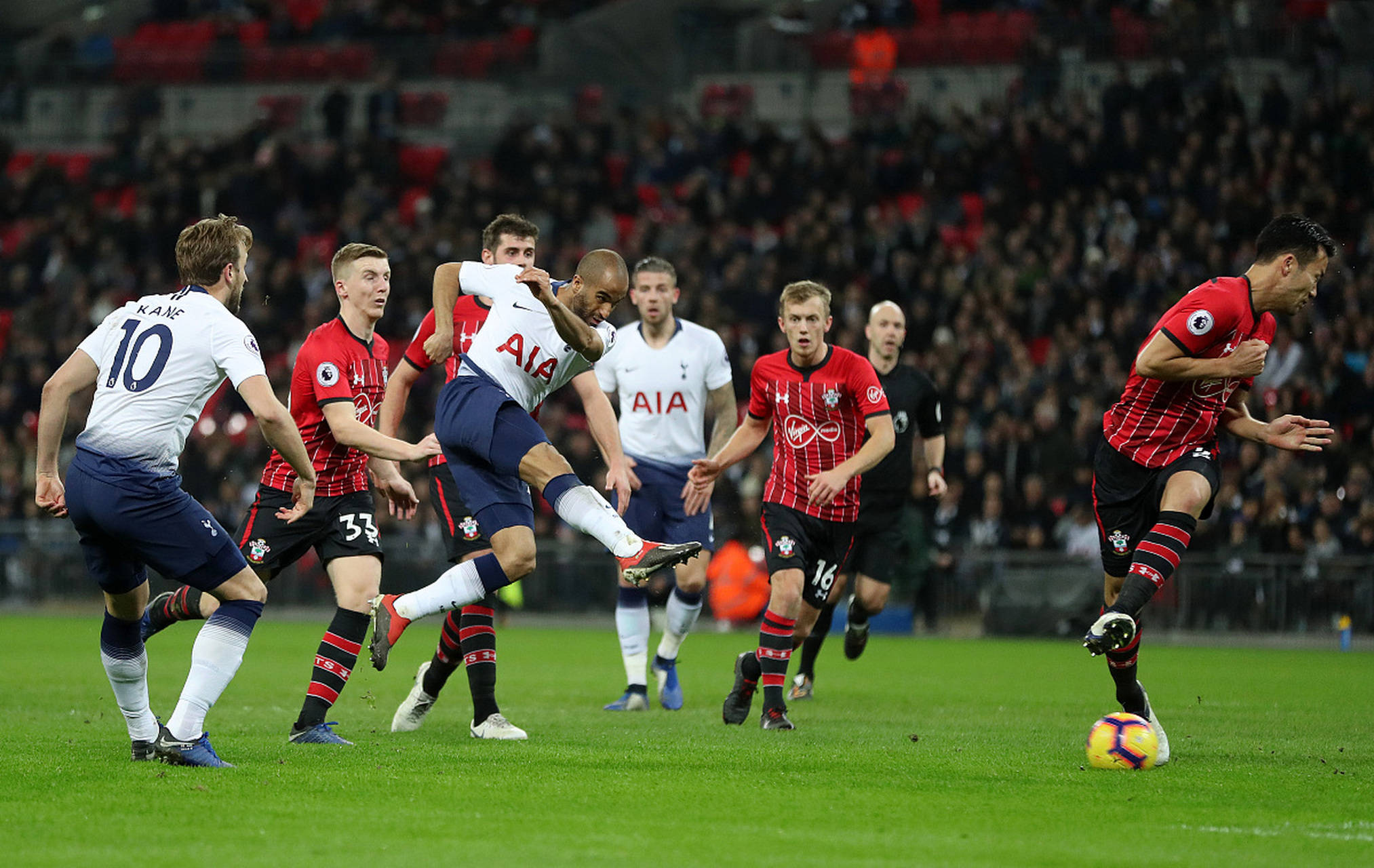 锐的门前嗅 锐的门前嗅